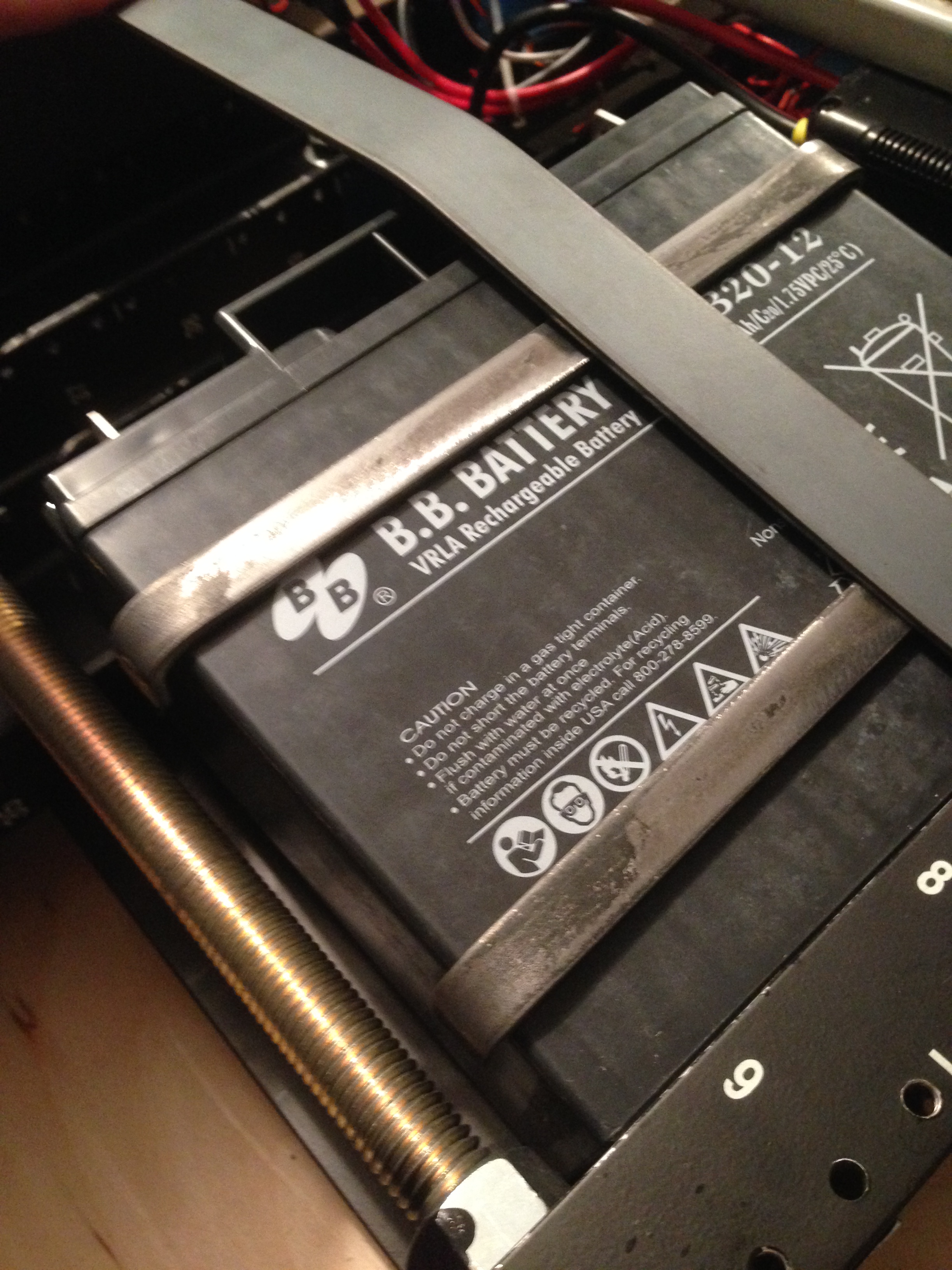 Gen 2 battery bracket