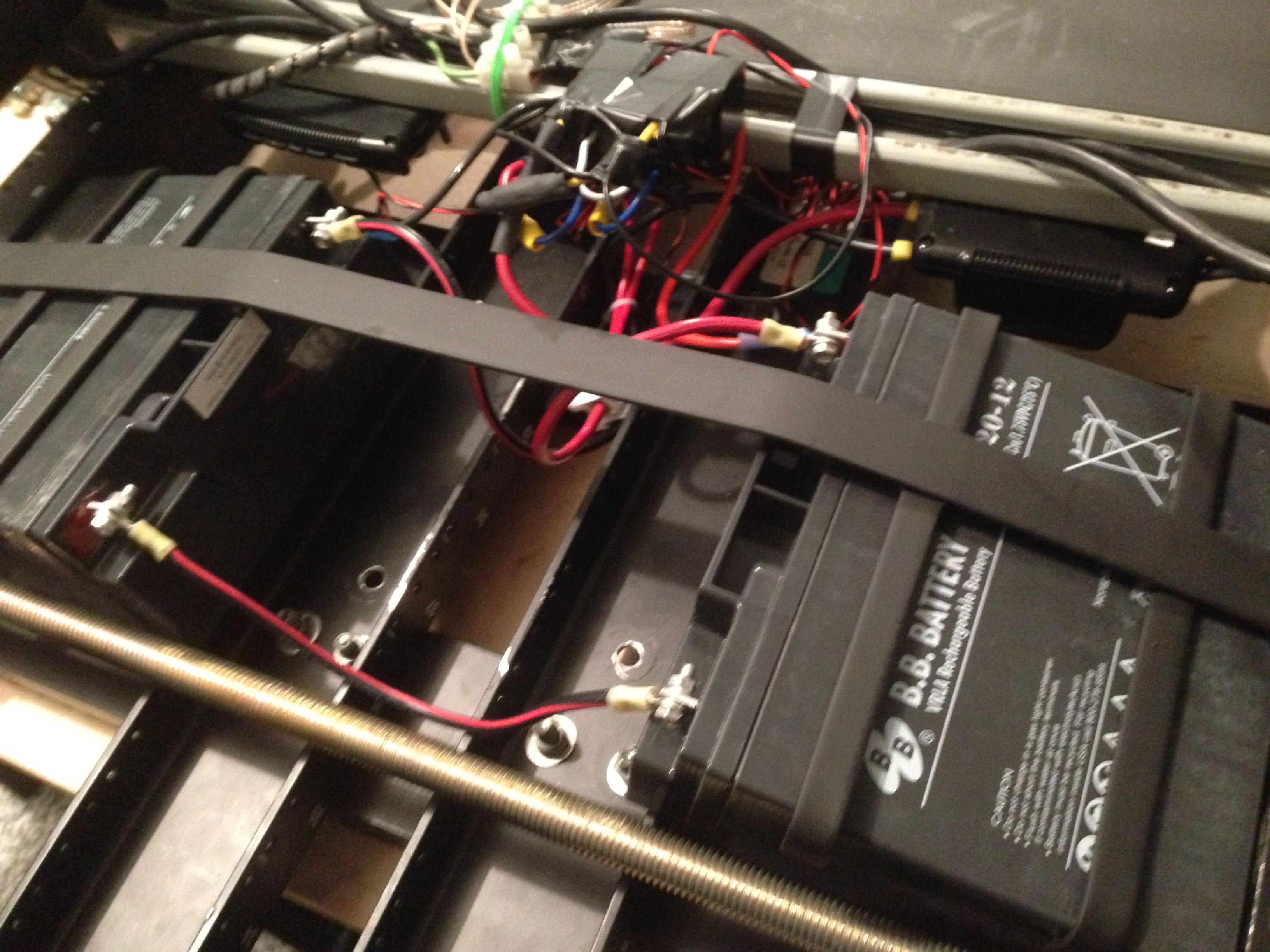 Gen 2 battery bracket installed